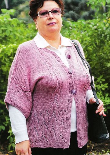 Cardigan with Lace Pattern