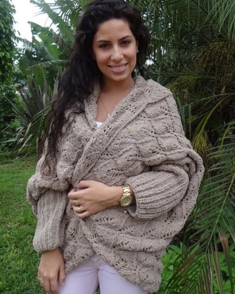 Cocoon Cardigan with Leaf Pattern