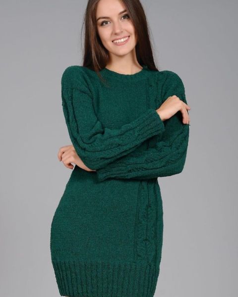 Short Dress with Cable Pattern