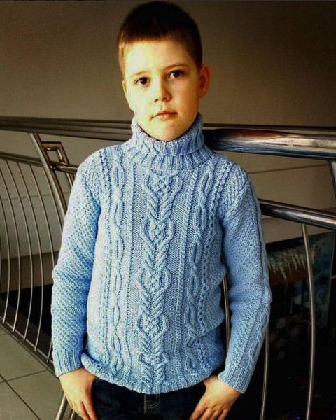 Boy's Pullover in Textured Patterns