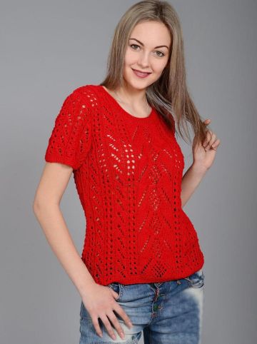 Pullover in Lace Patterns