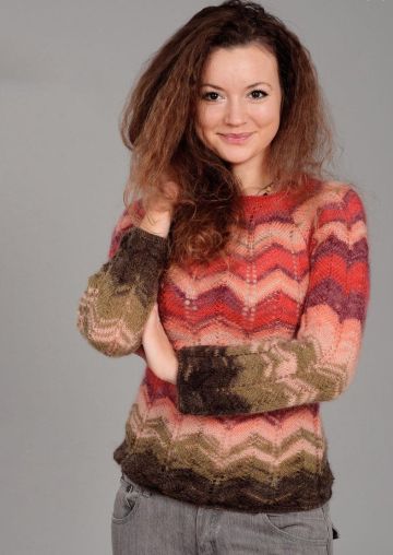 Pullover in Zigzag Pattern