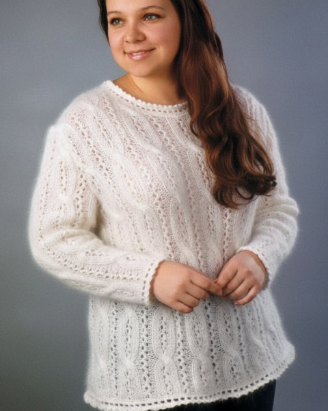 Pullover in Lace Cables