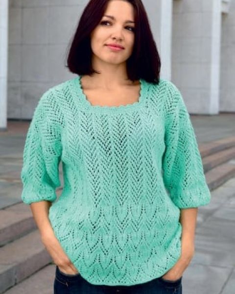 Pullover in Lace Pattern