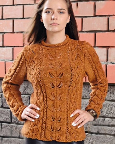 Pullover with Lace and Leaf Patterns