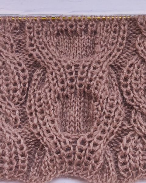 Half Brioche Stitch with Cable Knitting Pattern