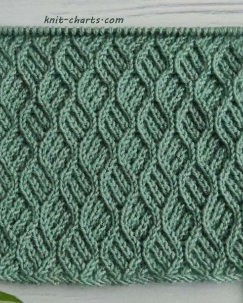Twist Stitch Diamonds Pattern