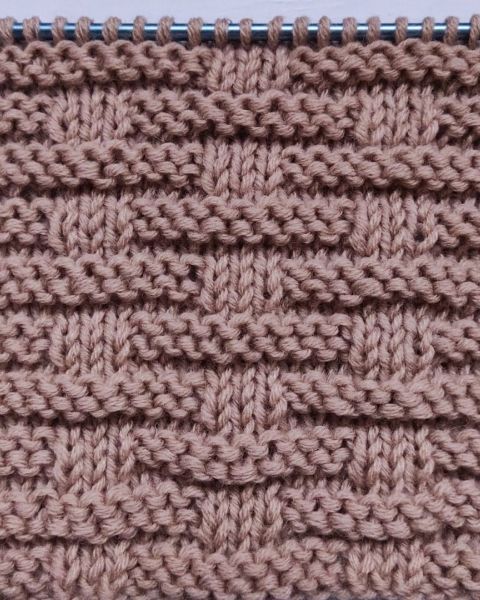 Simple Checker Stitch Knitting Pattern