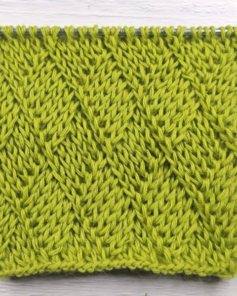 Twisted Diamond Stitch Knitting Pattern