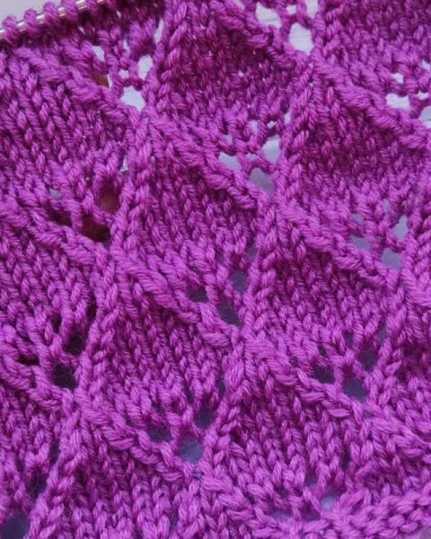 Lace Diamond Stitch Knitting Pattern