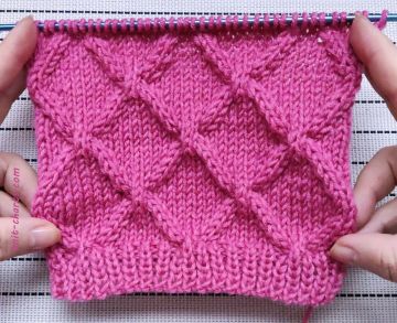 Crossed Diamonds Stitch Knitting Pattern