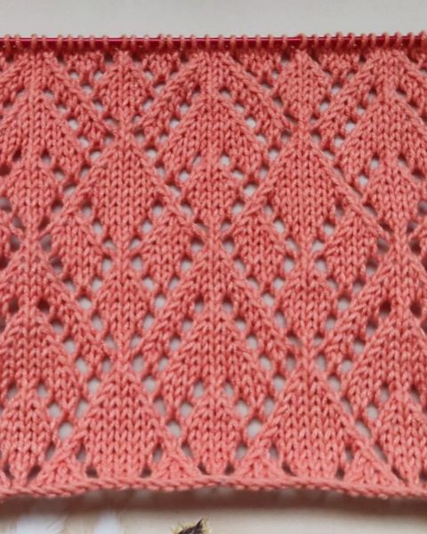 Lace Diamond Stitch Knitting Pattern