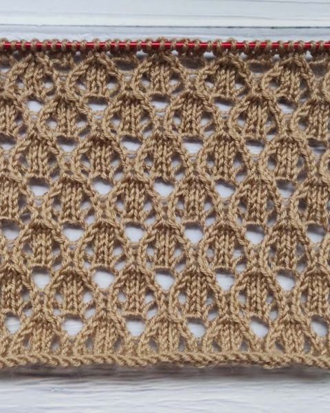 Lace Diamond Stitch Knitting Pattern