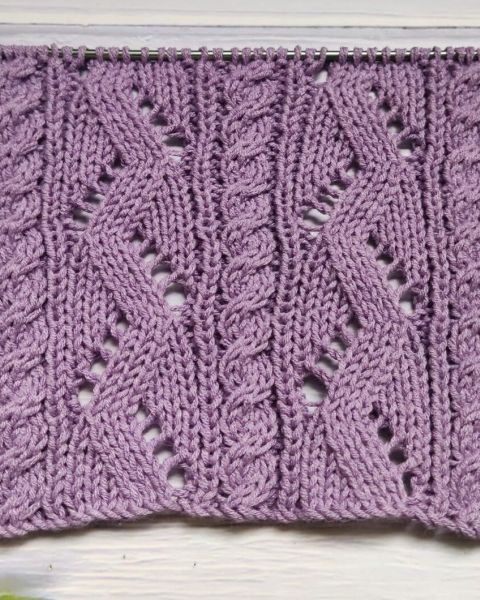 Lace Cable Stitch Knitting Pattern