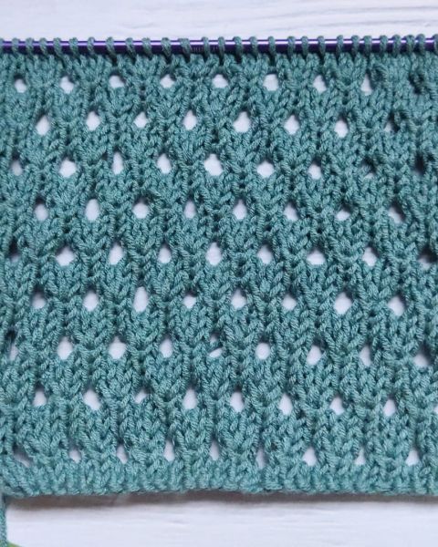 Eyelet Stitch Knitting Pattern