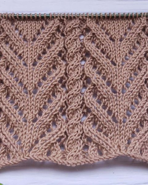Lace Cable Stitch Knitting Pattern