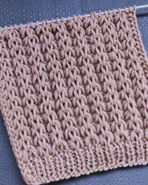 Relief Stripe Knitting Pattern