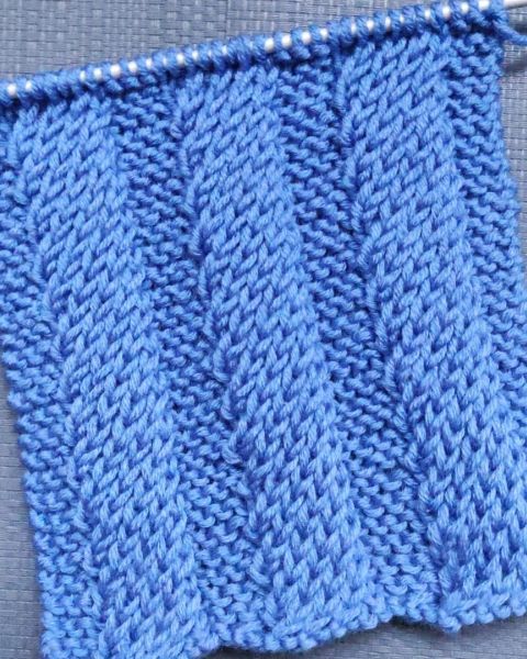 Relief Stripe Knitting Pattern