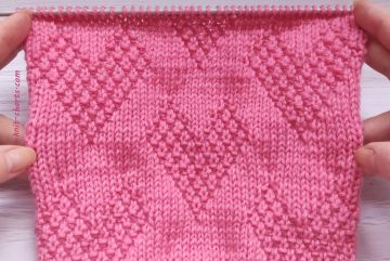Relief Hearts Knitting Stitch