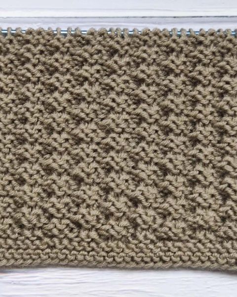 Relief Stitch Knitting Pattern