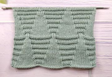 Relief Triangle Knitting Pattern