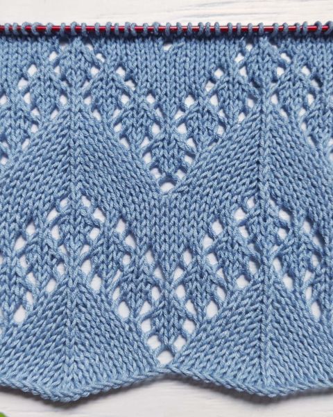 Zigzag Diamond Stitch Knitting Pattern