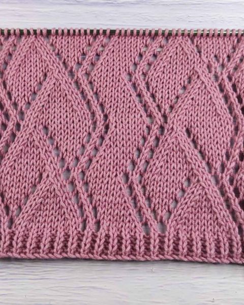 Geometric Lace Stitch Knitting Pattern