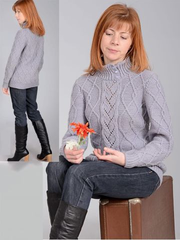 Sweater in Diamond Pattern