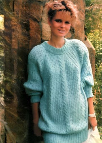 Raglan Sweater with Central Cable