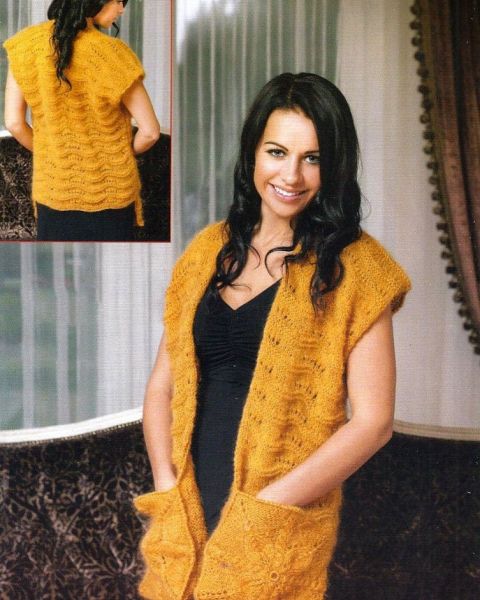 Vest in Wavy Pattern